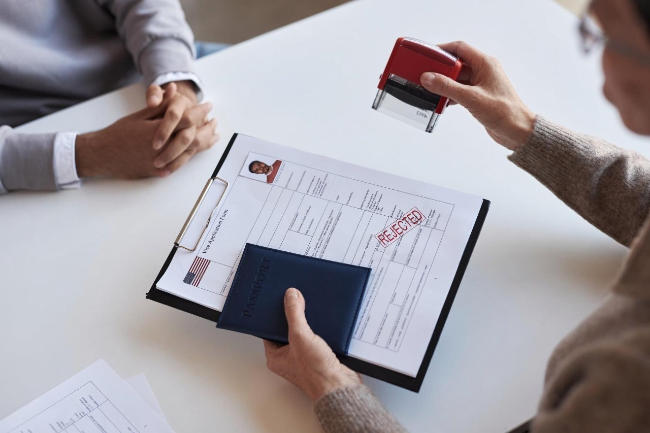 5 Express Entry Mistakes That Cause Refusals
